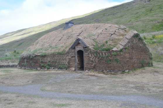 De nagebouwde boerderij van Erik de Rode