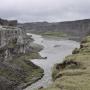 De Jökulsá á Fjöllum rivier vervolgt zijn weg door de Jókulsárgljúfur canyon